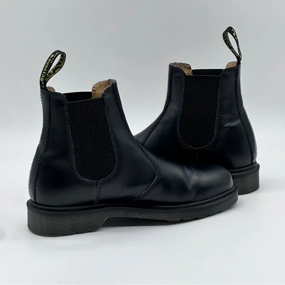 Dr. Martens 2796 Chelsea Boots. Size 8