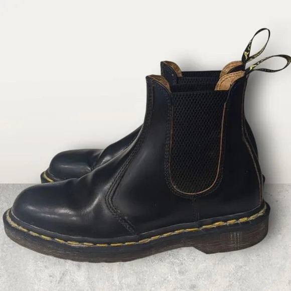Dr Martens 2976 Chelsea Boots Womens US 6 Made in England Distressed Grunge