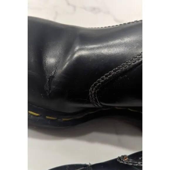 Dr Martens 2976 Chelsea Boots Womens US 6 Made in England Distressed Grunge