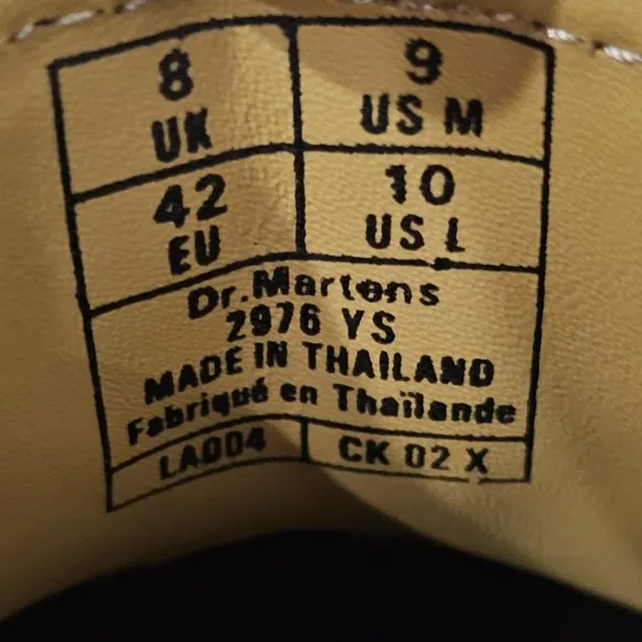 Dr Martens 2976 Yellow Stitch White Leather Chelsea Boots Men Size 9 New No Box