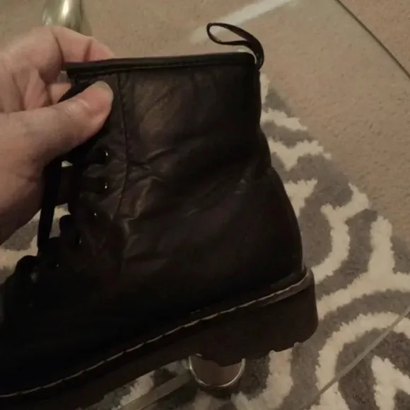 DR MARTENS black combat boots size 2 kids