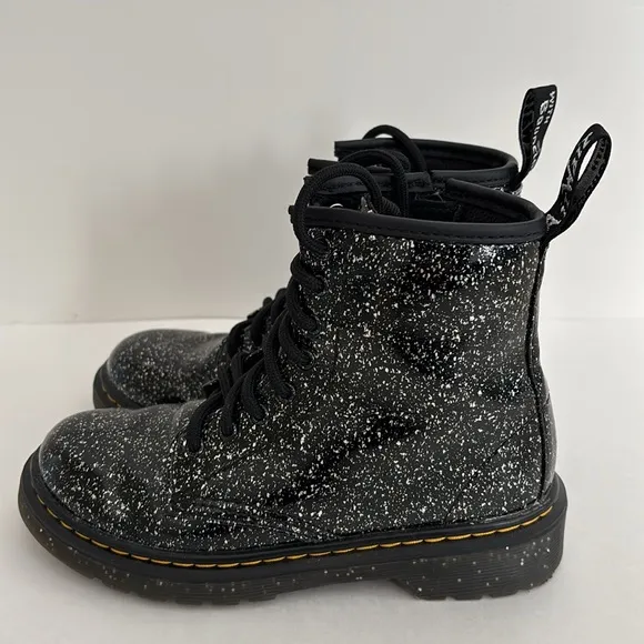 Dr. Martens Black Cosmic Glitter Combat Lace Up Boots 1460 J Girls Size‎ 1 NEW