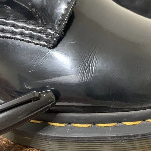 Dr. Martens Black Patent Leather Size UK 5 US 7 L Lace Up 1460W Doc Combat Boots
