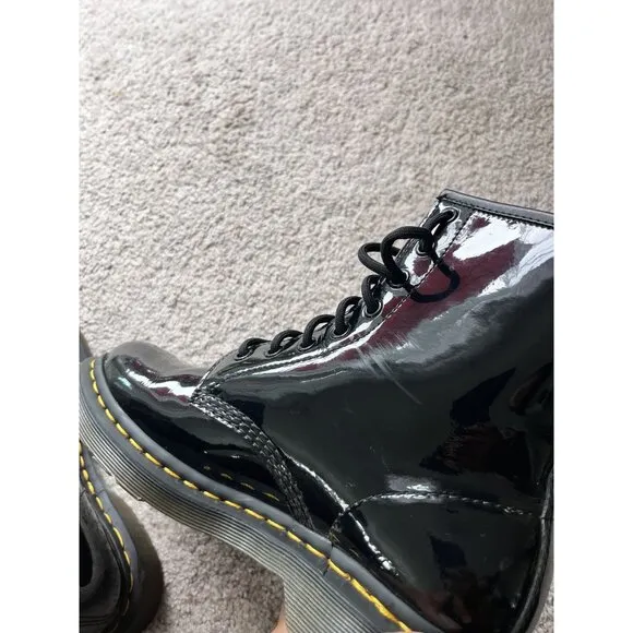 Dr. Martens Black Shiny Patent Leather 11821 Combat Boots Size 8 Punkcore, Steam