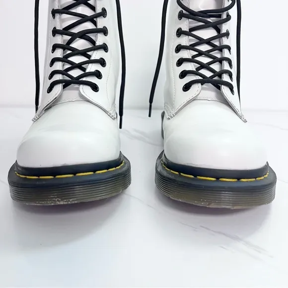 Dr. Martens Boots White Leather Combat Style Lace Up Boot Size 7