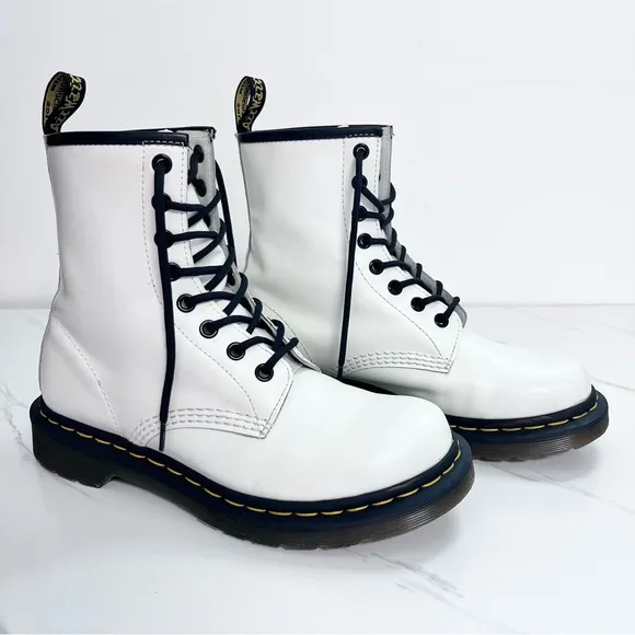 Dr. Martens Boots White Leather Combat Style Lace Up Boot Size 7