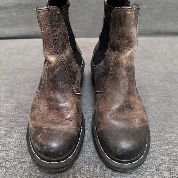 Dr. Martens Chelsea Boots