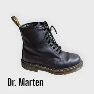 Dr. Martens Classic Style Black Leather Combat Boots