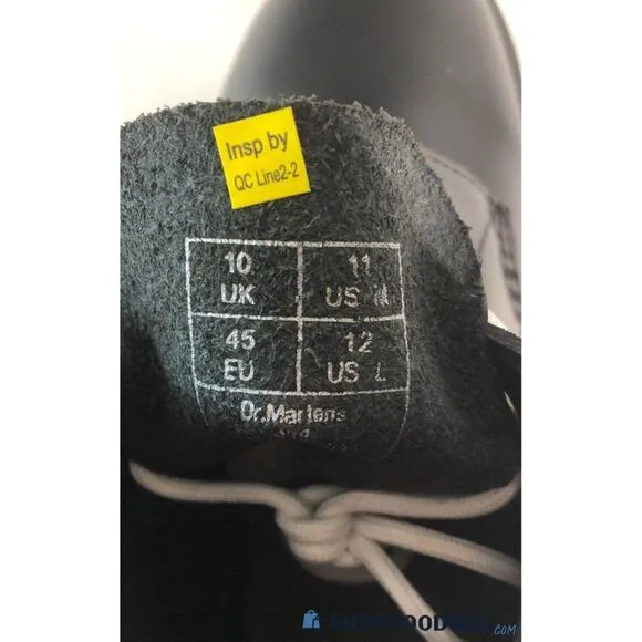DR. MARTENS COMBAT 939 BOOTS - NWT