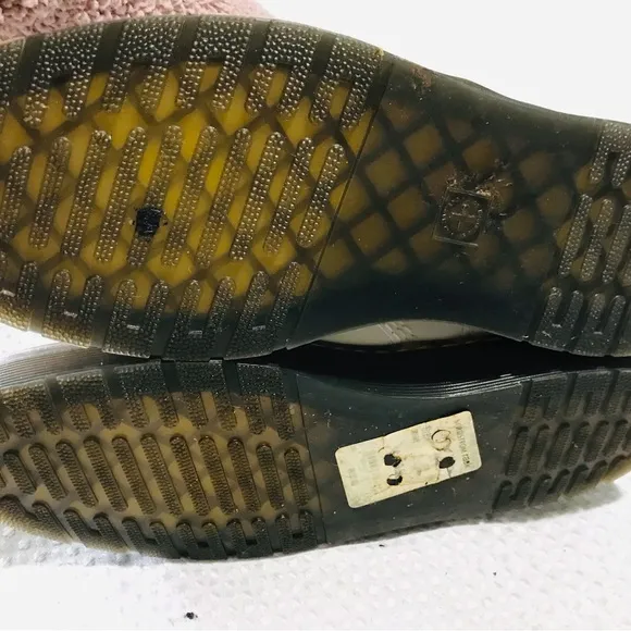 Dr. martens combat boots