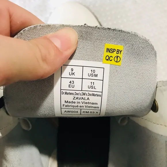 Dr. martens combat boots