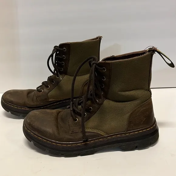 Dr Martens Combs 2 Combat Boots