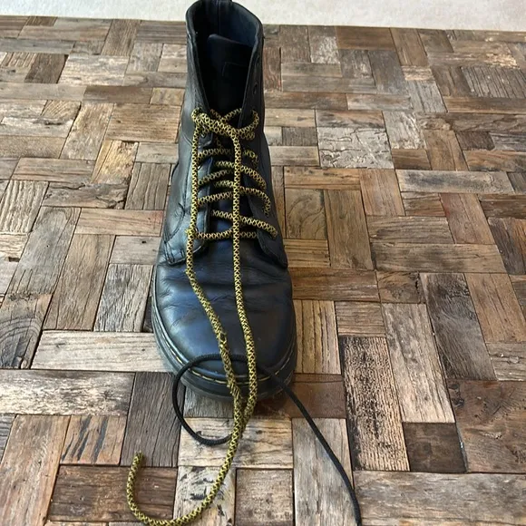 Dr Martens Combs Black Leather Mens Lace Up Combat Boots Size 10