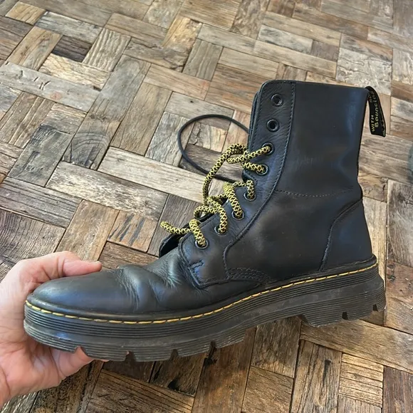 Dr Martens Combs Black Leather Mens Lace Up Combat Boots Size 10