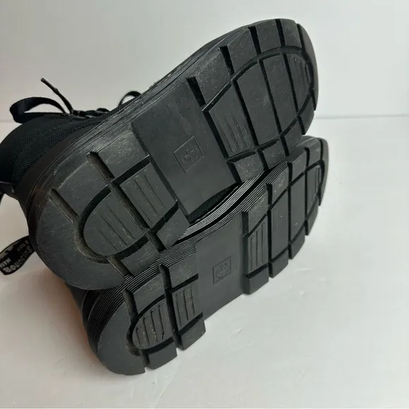 Dr. Martens Combs Combat Boots Women's Size 7 EU 38 Shoes black lace up nylon