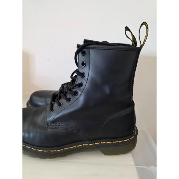 Dr Martens Doc Marten Vegan Combat Boots Womens 8