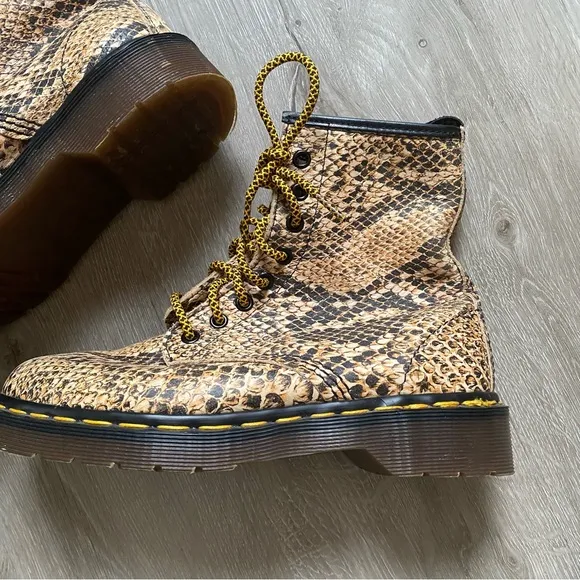 Dr. Martens England Snakeskin Combat Boots UK 5 US 7