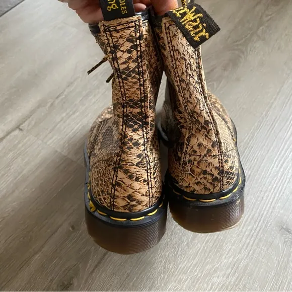 Dr. Martens England Snakeskin Combat Boots UK 5 US 7