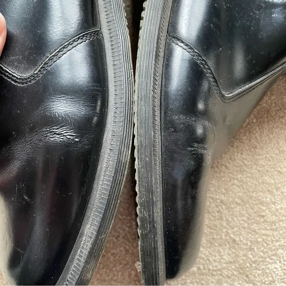 Dr. Martens Flora Smooth Chelsea Boots