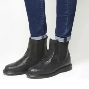 Dr Martens Kensington Flora Black Floral Embossed Chelsea Boots Women’s Size 8