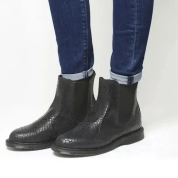 Dr Martens Kensington Flora Black Floral Embossed Chelsea Boots Women’s Size 8