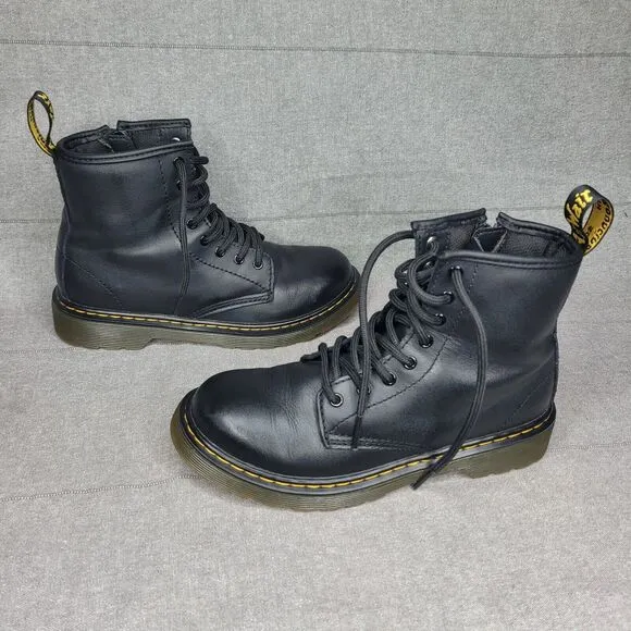 Dr. Martens Kids 1460 J Leather Lace-Up Combat Boots Size US 3 Youth Boys Girls