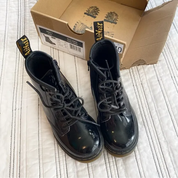 Dr. Martens Kids 1460 Patent Leather Lamper Combat Boots Black Zip-up Toddler 10