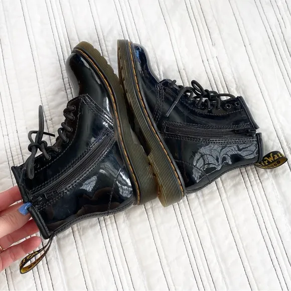 Dr. Martens Kids 1460 Patent Leather Lamper Combat Boots Black Zip-up Toddler 10