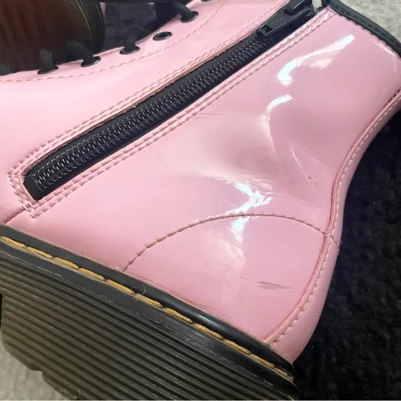DR. MARTENS • kids 1460 pink combat boots sz 3