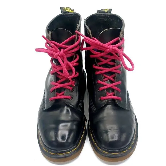 Dr. MARTENS Made in England Black Leather Combat Boots Women’s 9  Vintage Grunge