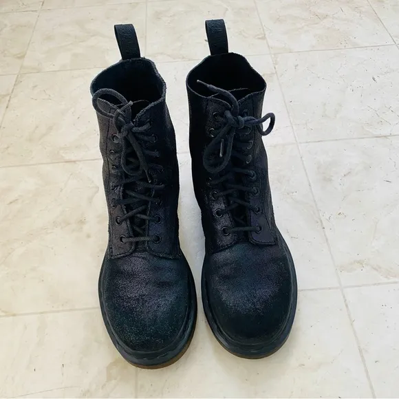 Dr. Martens Pascal Black Shimmery Leather Lace Up Moto Combat Boots size 8 AW004
