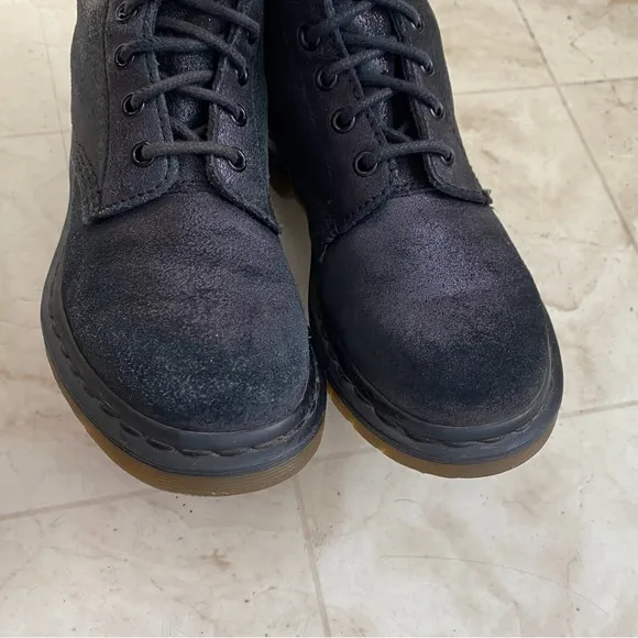 Dr. Martens Pascal Black Shimmery Leather Lace Up Moto Combat Boots size 8 AW004