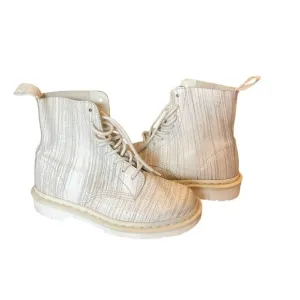 Dr Martens Pascal Painter Leather Combat Boots Womens Size 7 Mens Size 6 White