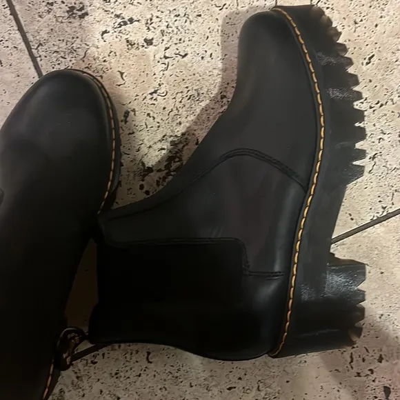 Dr‎ Martens  Rometty Chelsea boots