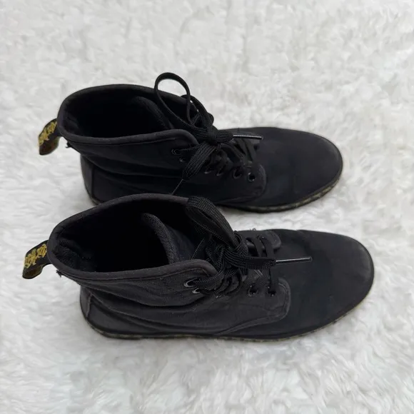 Dr. Martens Shoreditch AirWair Canvas Sneakers Size 6 Black Combat Boots