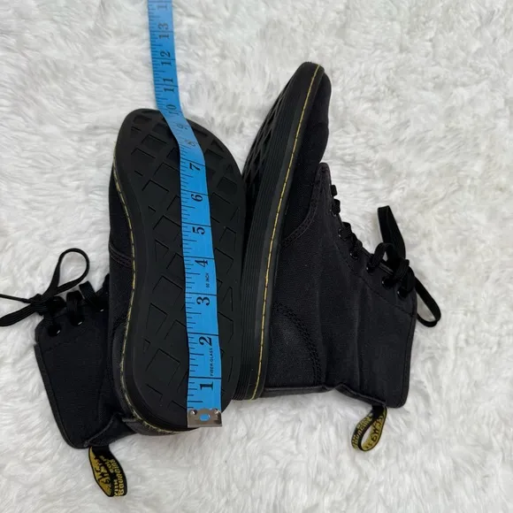 Dr. Martens Shoreditch AirWair Canvas Sneakers Size 6 Black Combat Boots