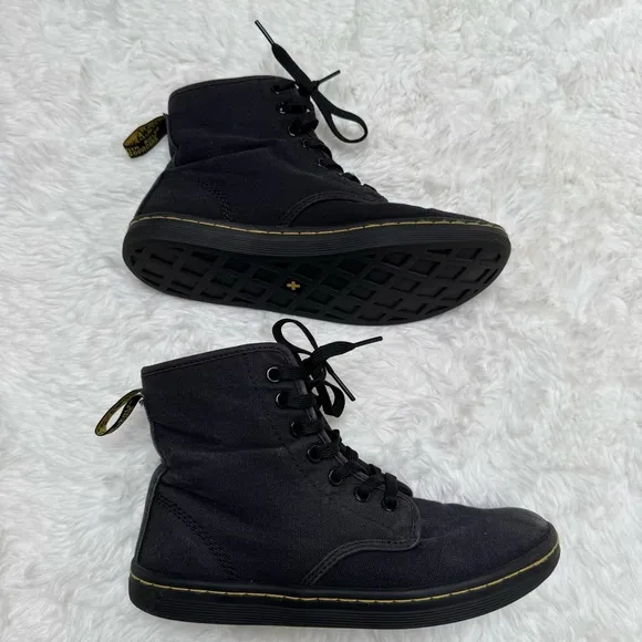 Dr. Martens Shoreditch AirWair Canvas Sneakers Size 6 Black Combat Boots