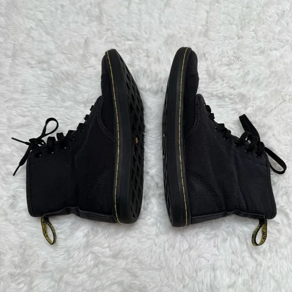 Dr. Martens Shoreditch AirWair Canvas Sneakers Size 6 Black Combat Boots