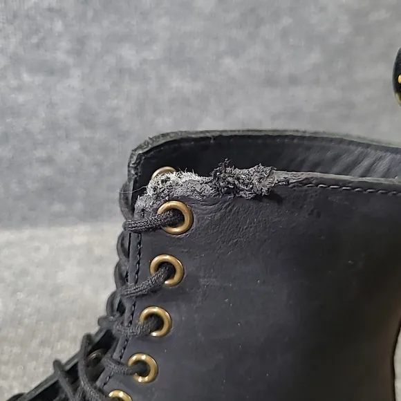 Dr. Martens Shriver Hi Leather Lace-Up Platform Women's Sz 7 Combat Boot *Flaws