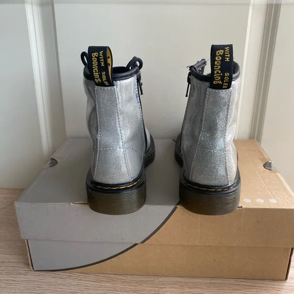 Dr. Martens Silver Glitter Kids Combat Boots- SZ 2 Y