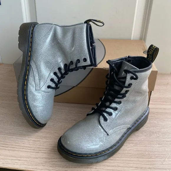 Dr. Martens Silver Glitter Kids Combat Boots- SZ 2 Y