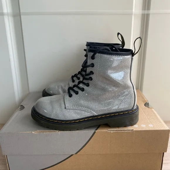 Dr. Martens Silver Glitter Kids Combat Boots- SZ 2 Y