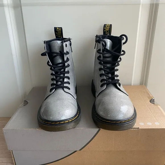 Dr. Martens Silver Glitter Kids Combat Boots- SZ 2 Y
