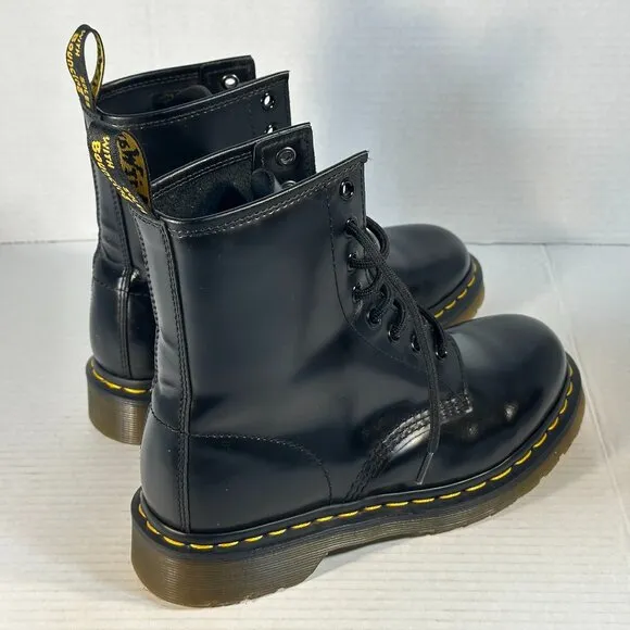 Dr. Martens Size  M-6 or L-7 Black Leather Boots