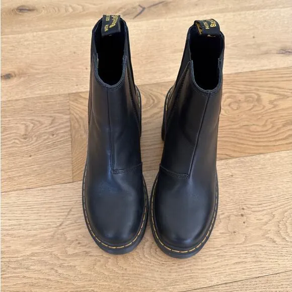 Dr Martens - Spence Leather Flared Heel Chelsea Boots in Black