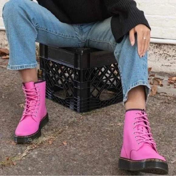 Dr. Martens Unisex Men’s SZ.9/Women’s SZ.10 ZAVALA Leather Pink Combat Boots New