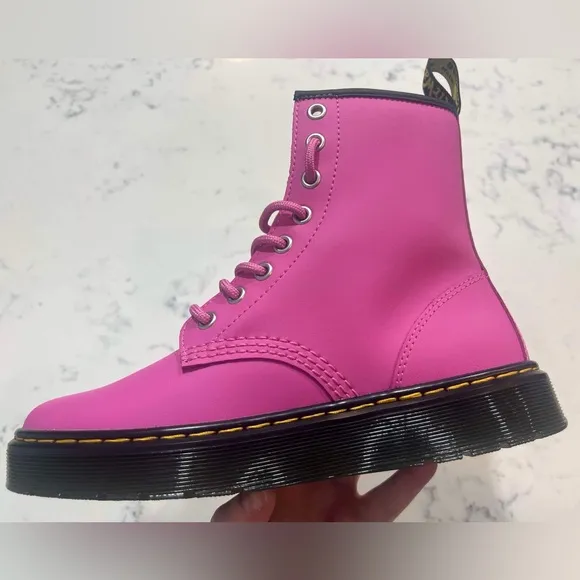 Dr. Martens Unisex Men’s SZ.9/Women’s SZ.10 ZAVALA Leather Pink Combat Boots New