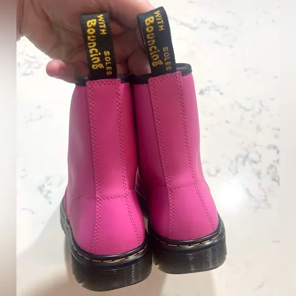 Dr. Martens Unisex Men’s SZ.9/Women’s SZ.10 ZAVALA Leather Pink Combat Boots New