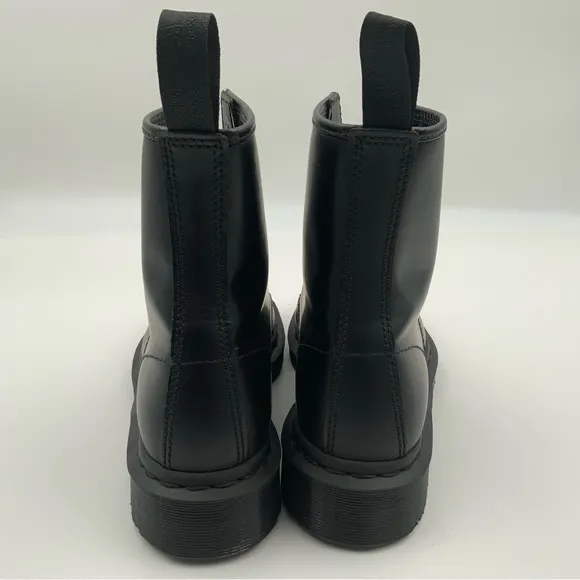 Dr, Marten’s USM/6 1460 Mono Smooth 8-Eyelet Black Leather Combat Boots.