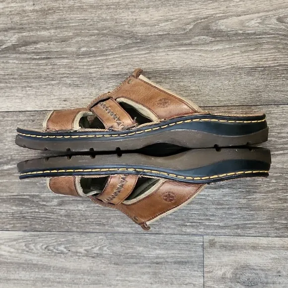 Dr. Martens Vintage Men's Tan Leather Fisherman Slip on Sandals AW004 Size 11